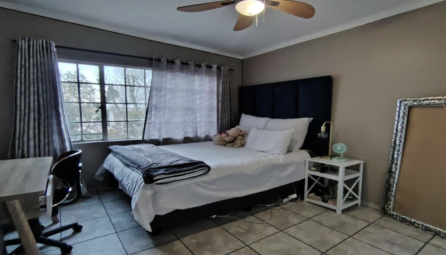 3 Bedroom Property for Sale in Kiepersol Free State